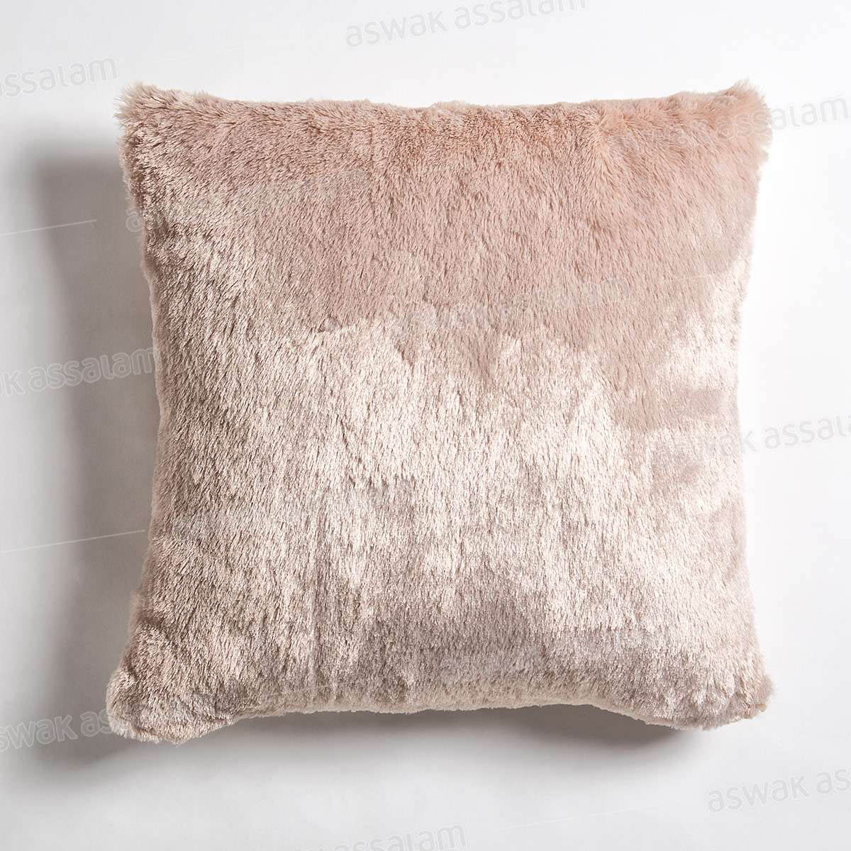 Coussin en Fausse Fourrure – Beige 50*50cm
