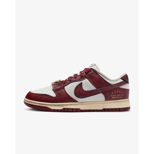 Nike - Dunk Low SE - Team Red