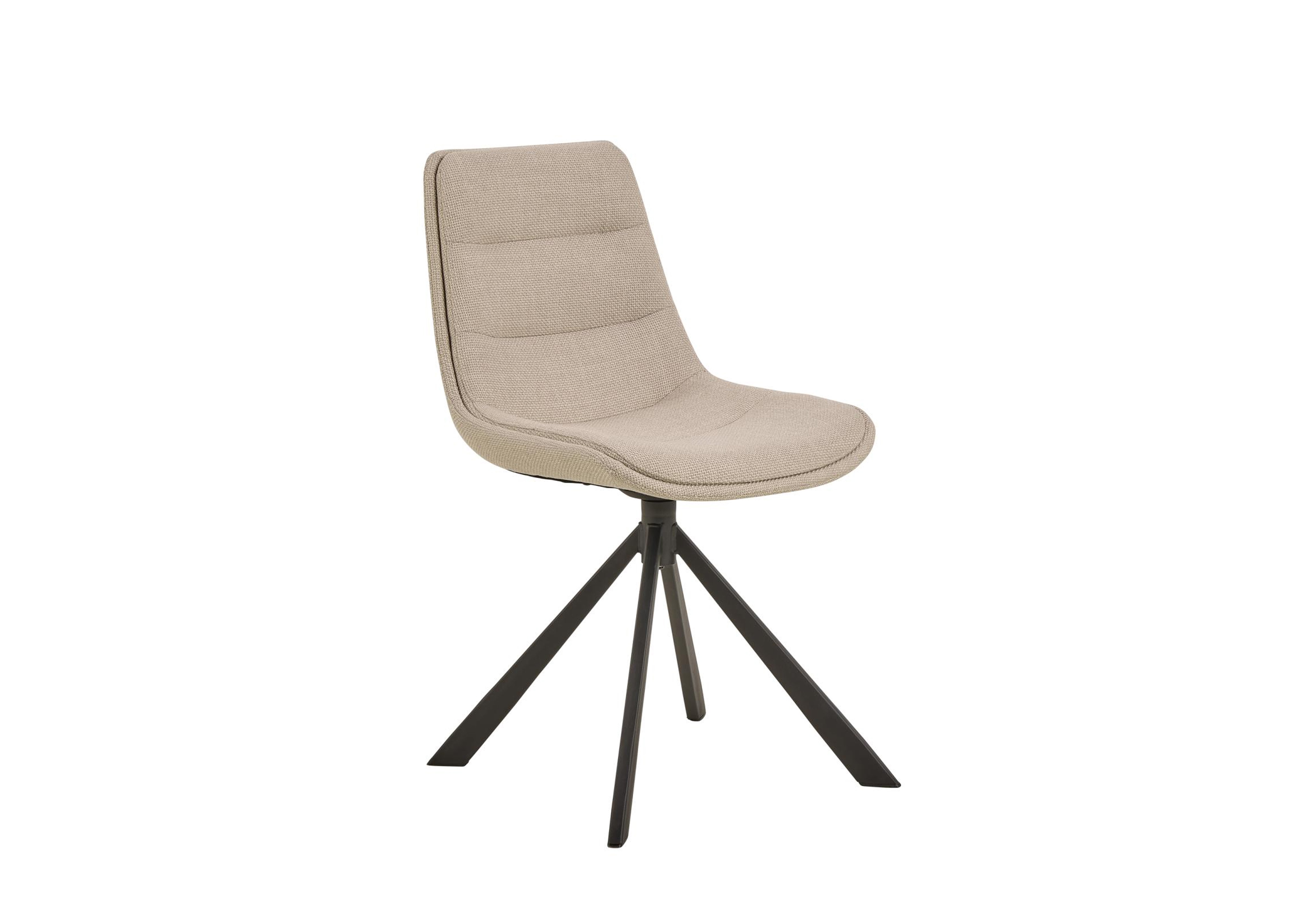 Chaise Adisa