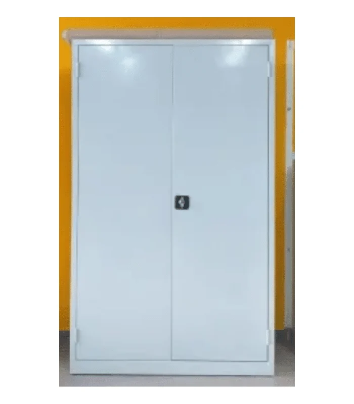 Armoire Hte 2X1.2M Mtl