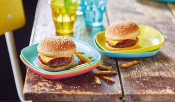 2 cheeseburgers