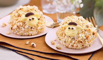 2 moutons glacés, décors en pop-corn