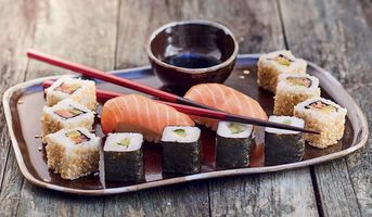 12 sushi