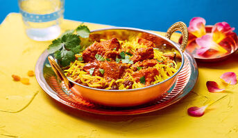Poulet biryani riz aux raisins secs