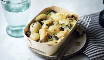 Gratin de gnocchi, champignon de Paris, courgette