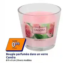Bougie parfumée dans un verre
