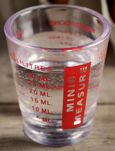 MINI VERRE DOSEUR 3 CL