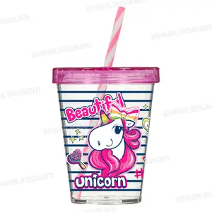 GOBELET EN PLASTQIUE AVEC COUVERCLE ET PAILLE 450ML LICORNE