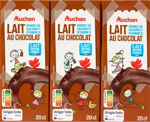 LAIT AU CHOCOLAT AVEC PAILLE AUCHAN