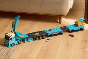 CAMION PISTE TRANSFORMABLE