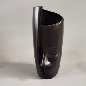 VASE DECORATIF EN CERAMIQUE 25CM VES-4578