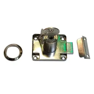 Serrure placard g.s.camel nf b-17