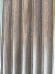 Bardage noyer 5 barres 35-683-785B XING