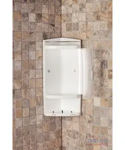 Coin salle de bain en plastique avec porte