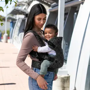 Porte bébé Flip 4 en 1 Black Leopard