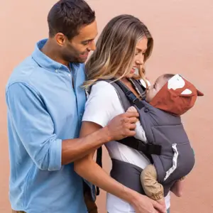 Porte-bébé Cuddle Up Fox avec capuche