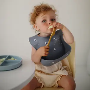 Assiette à compartiments en silicone avec ventouse Powder blue