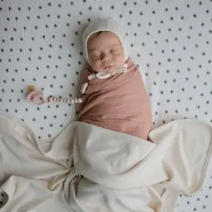 Couverture bébé côtelée Ivory (90 x 90 cm)
