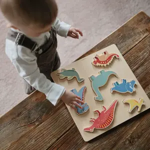 Puzzle en bois Dino (7 pièces)