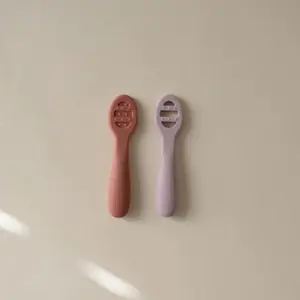 Lot de 2 cuillères d'apprentissage Rose-Soft Lilac