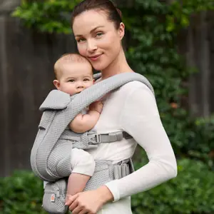 Porte bébé Omni Deluxe Mesh Gris Clair