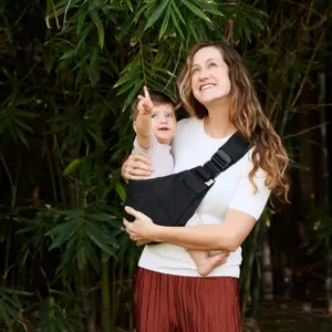Porte bébé enfant Upsie Sling Onyx Black