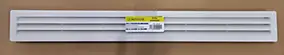 Grille d'aération PVC Autogyre à persiennes avec moustiquaire blanche 483 x 40 mm