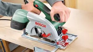 Scie circulaire filaire PKS 55 A 1200W 160 mm