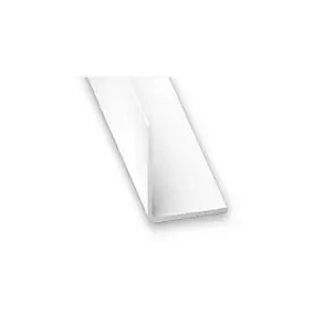 Cornière égale PVC blanc 30 x 30 mm. Longueur 2 m