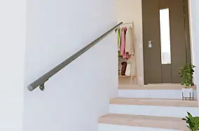 2 supports muraux + fixations pour rampe d’escalier gris 7039 Alumin'home