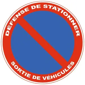 Panneau "stationnement interdit"