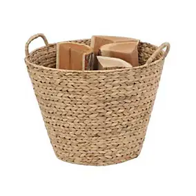 Panier à bûches et granulés en Jacinthe d’eau tressée à la main Le Marquier Pipa