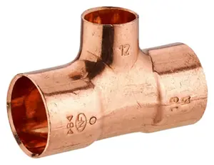 2 tés à souder pour tube en cuivre Ø 22 et 28 mm