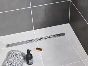 Caniveau pour douche à l'italienne "VENISIO L800 MIKADO" - 80 cm