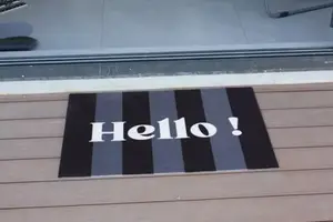 Tapis intérieur de propreté "Hello" gris et noir - 60x80 cm