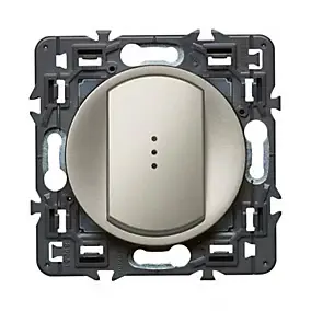 Mécanisme poussoir lumineux Legrand Céliane titane 6 A