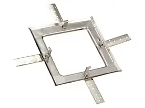 Cadre fixation raccord haut/boisseau 25 x 25 cm Poujoulat