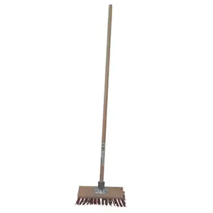 Balai cantonnier manche en bois 140 cm