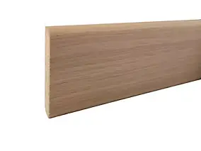 Plinthe arrondie MDF plaqué chêne 223 x 8 cm, ép.14 mm