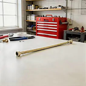 Flexible d'alimentation mâle femelle 15x21, longueur 30 cm Diall