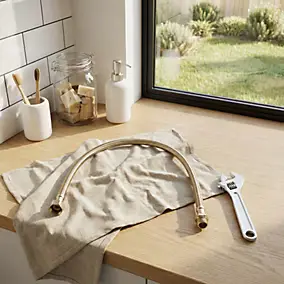 Flexible d'alimentation mâle femelle 15x21, longueur 50 cm Diall