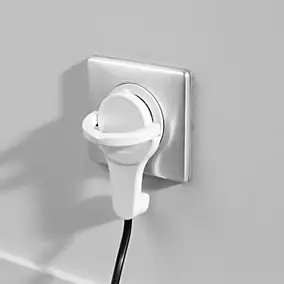 Fiche extra-plate Diall blanc glossy 16A