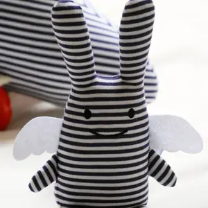 Hochet peluche Ange lapin marinière + pochette en coton