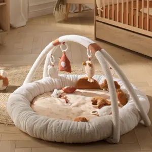 Tapis d'éveil avec arches Orsino