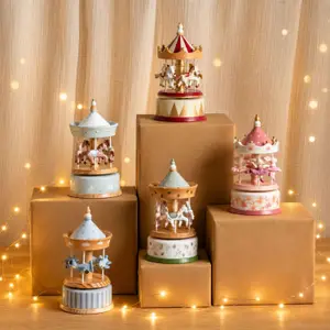 Carrousel musical en bois cirque
