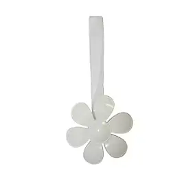 Embrasse à rideau aimanté fleur coloris blanc