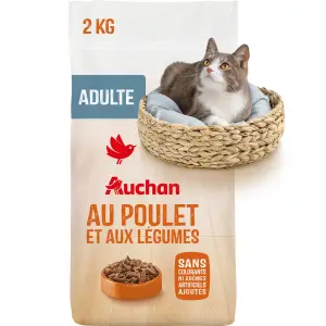 AUCHAN Croquettes au poulet et aux légumes pour chat 2kg