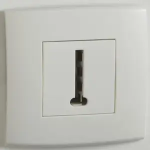 Prise téléphone "Kobé" - Blanc