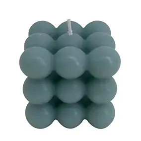 Bougie carrée à boules coloris verte l.5,5 x H.5,5 cm Ormani