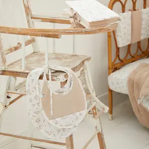 Lot de 2 bavoirs naissance gaze de coton Daydream